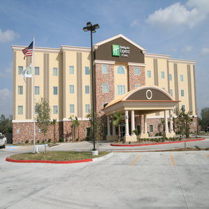 Express & By Ihg Clarion